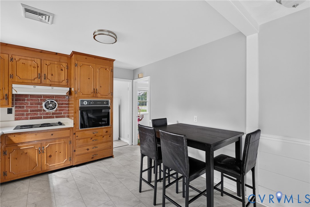 11041 W Huguenot Road, Bon Air, Richmond, VA 23235