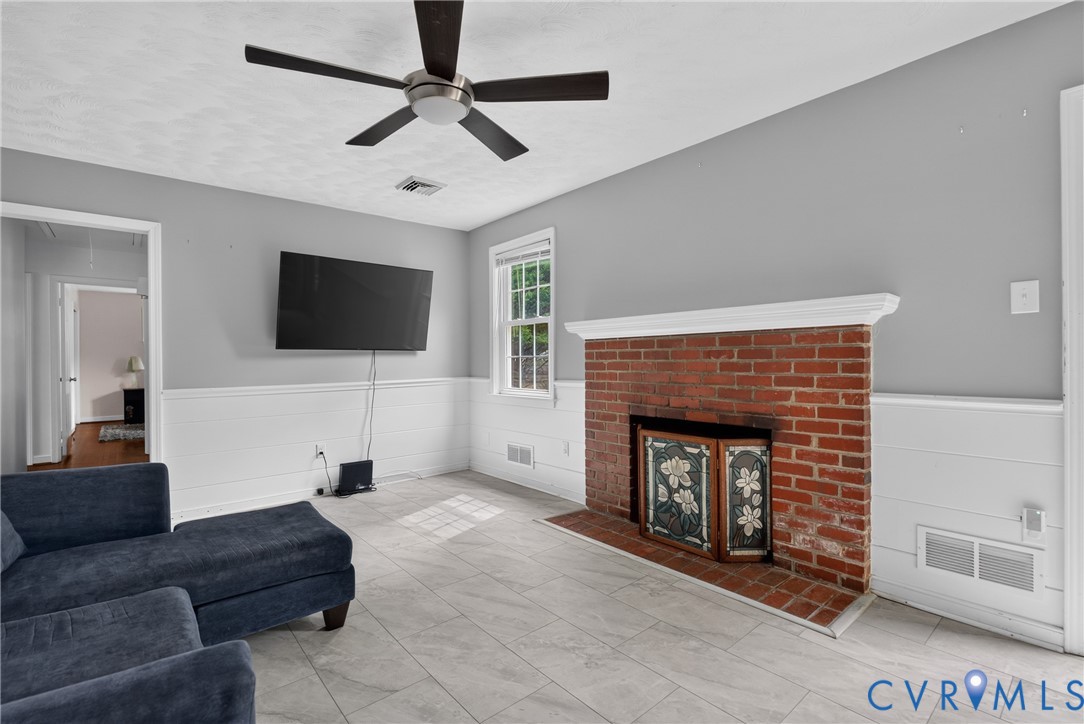 11041 W Huguenot Road, Bon Air, Richmond, VA 23235