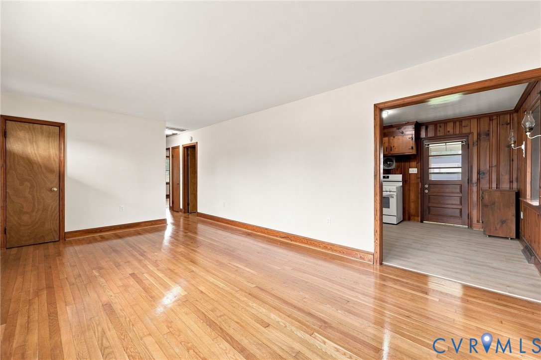 5002 Glendale Avenue, Dinwiddie, VA 23803