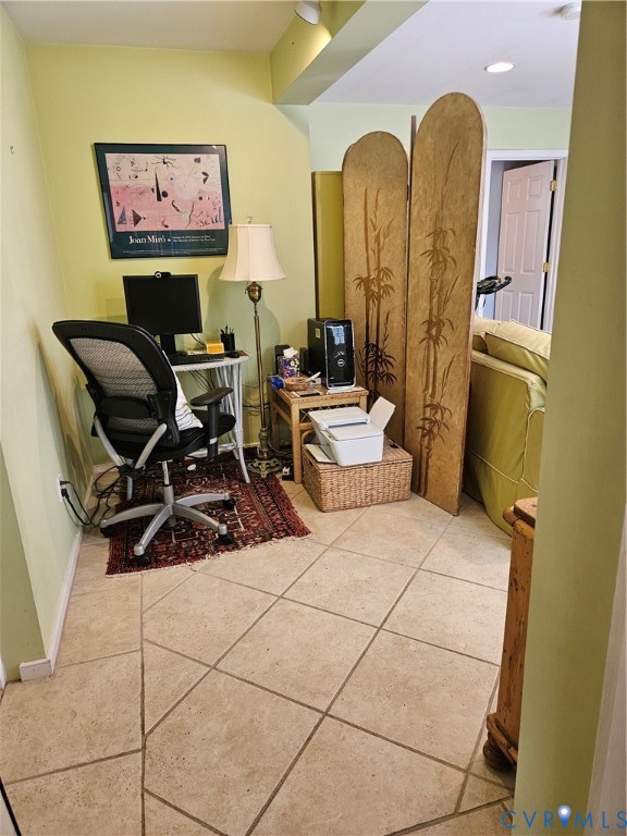 6717 Linbrook Drive, Henrico, VA 23228