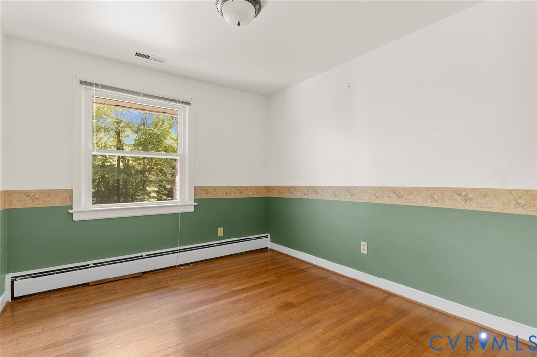 8111 Lake Shore Drive, North Chesterfield, VA 23235