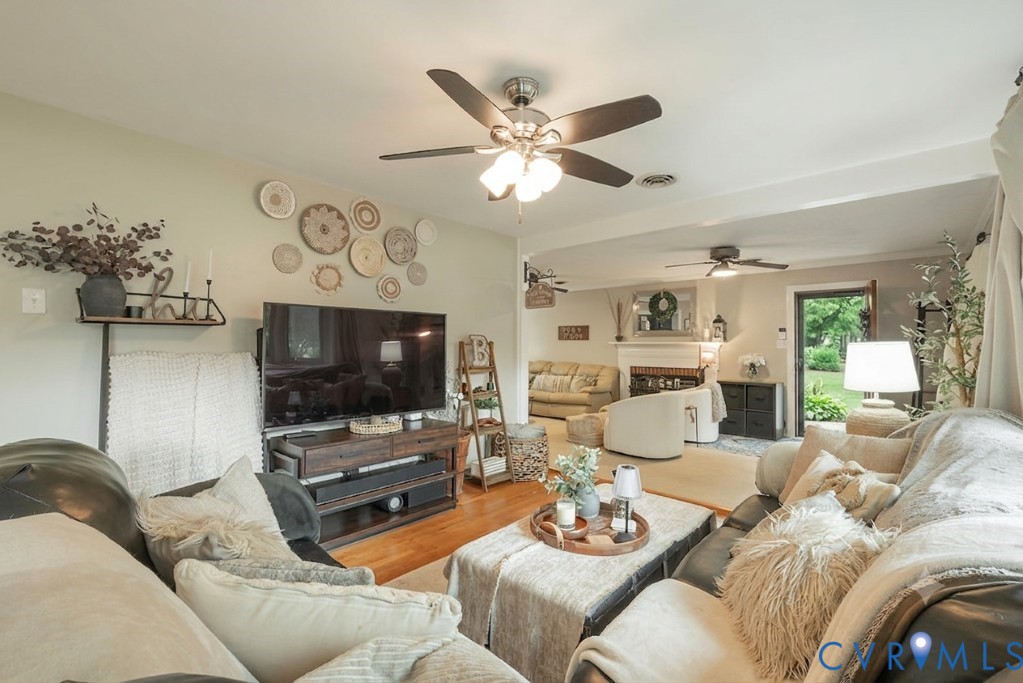 Plenty of space and open concept
