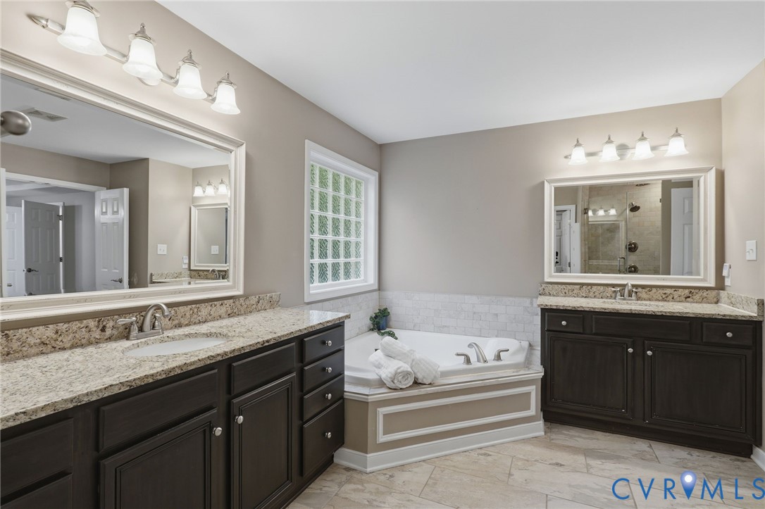 Dual vanities