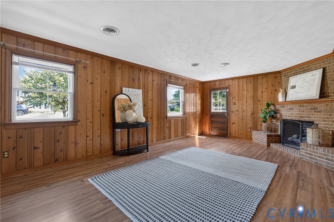 8148 Indian Springs Road, North Chesterfield, VA 23237