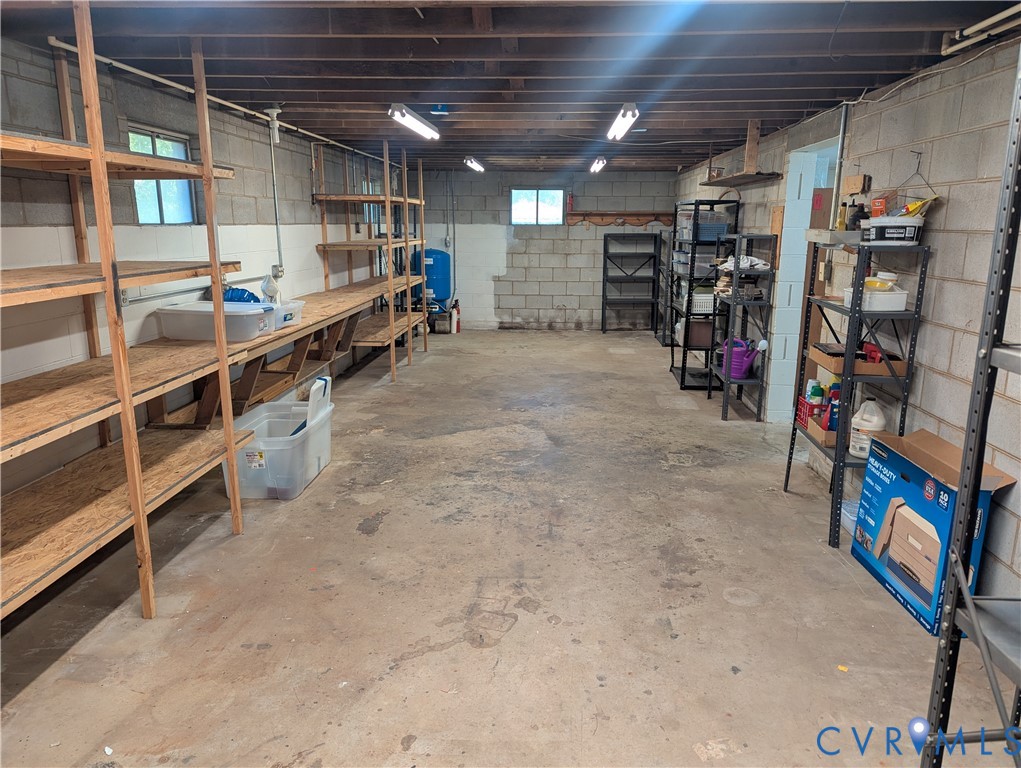 10409 Old Courtney Road, Glen Allen, VA 23060