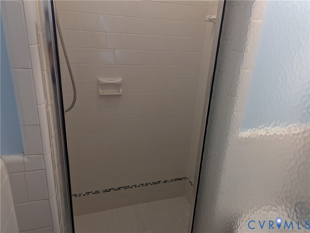 10409 Old Courtney Road, Glen Allen, VA 23060