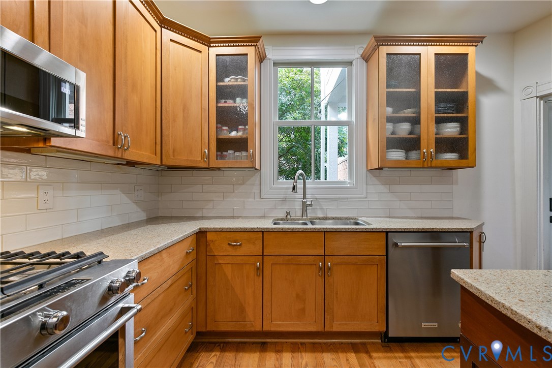 2907 W Grace Street, Monument Ave, Richmond, VA 23221