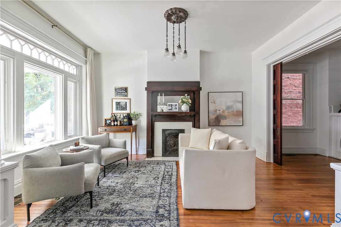 2907 W Grace Street, Monument Ave, Richmond, VA 23221