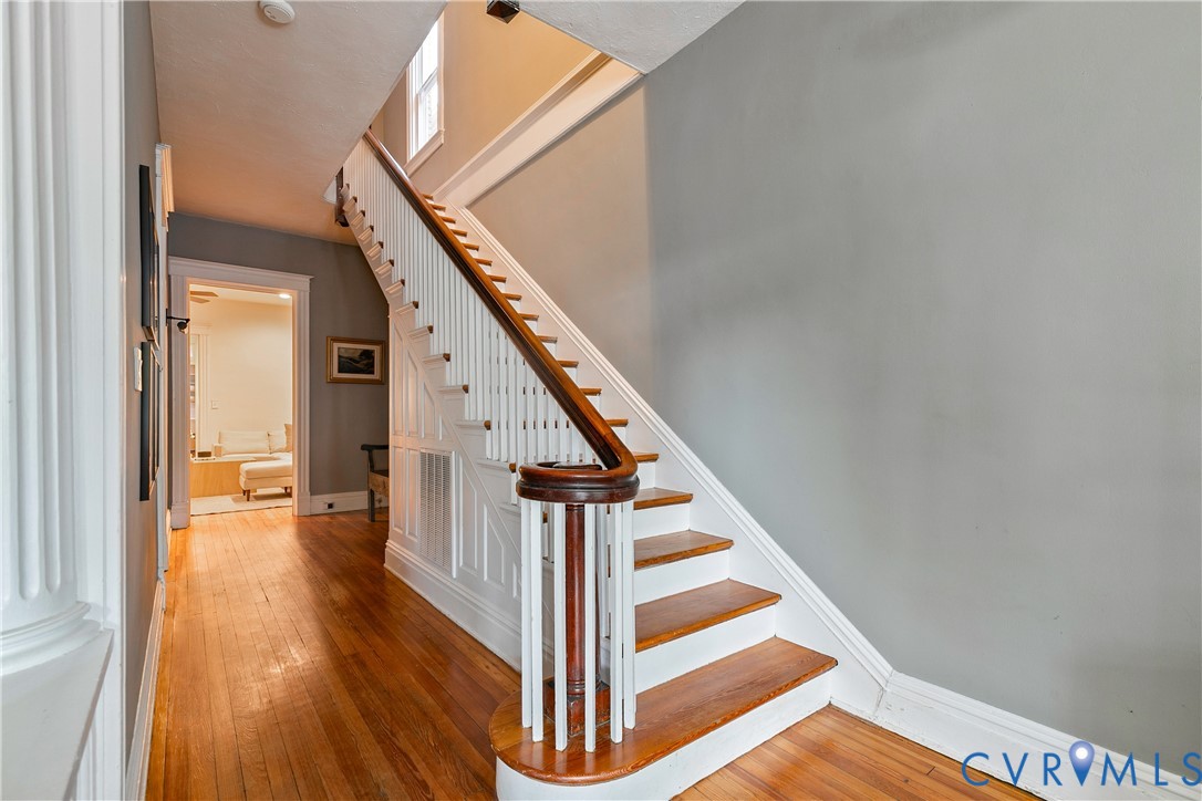 2907 W Grace Street, Monument Ave, Richmond, VA 23221