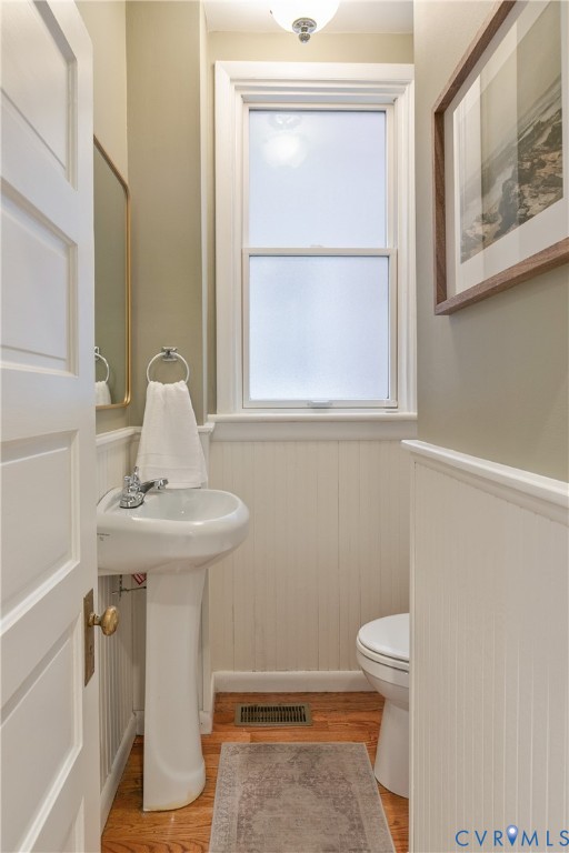 2907 W Grace Street, Monument Ave, Richmond, VA 23221