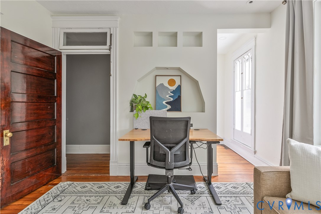 2907 W Grace Street, Monument Ave, Richmond, VA 23221