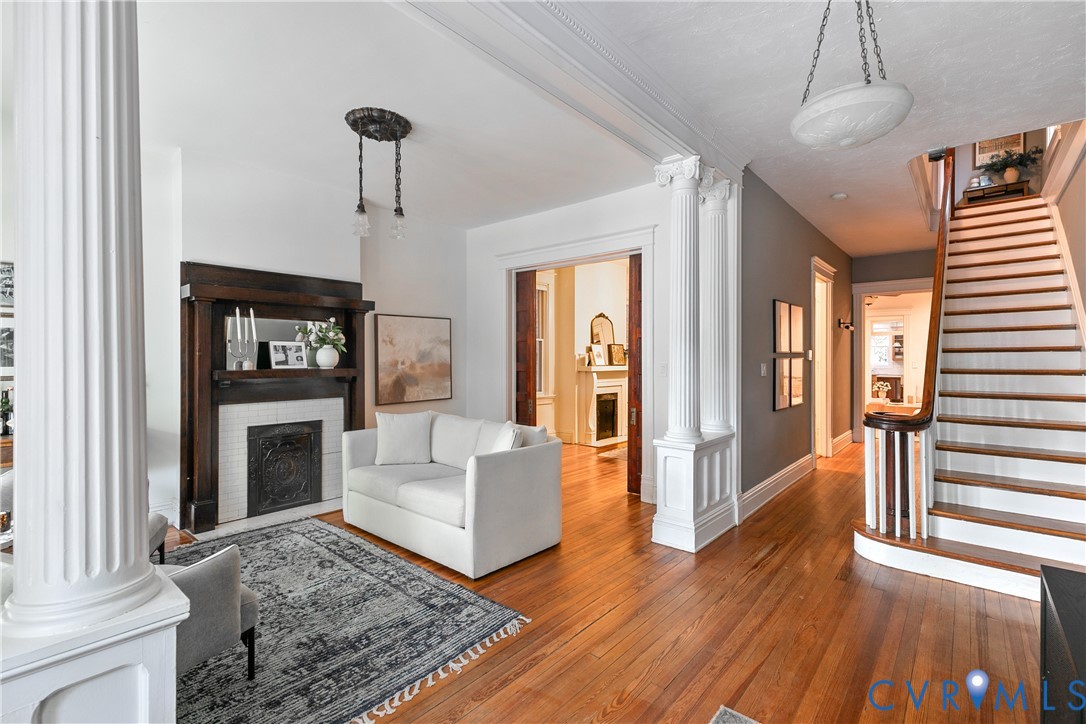 2907 W Grace Street, Monument Ave, Richmond, VA 23221