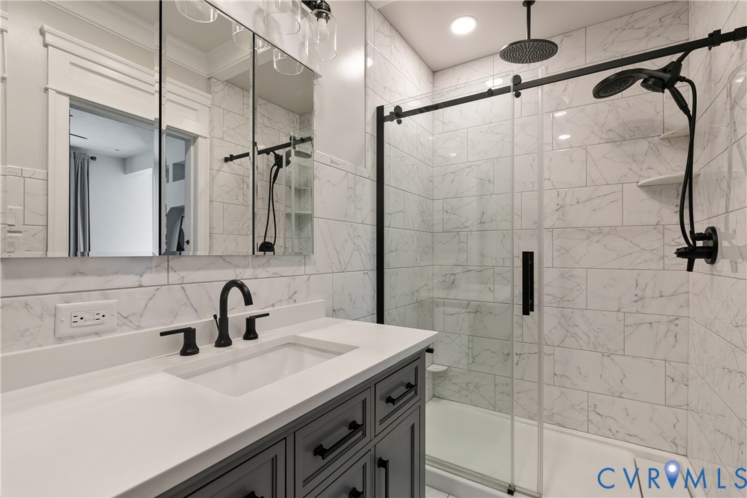 2907 W Grace Street, Monument Ave, Richmond, VA 23221
