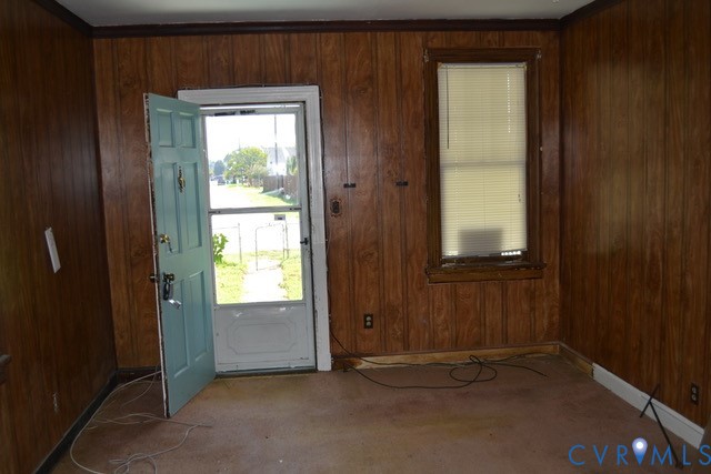 1718 Wakefield Avenue, Colonial Heights, VA 23834