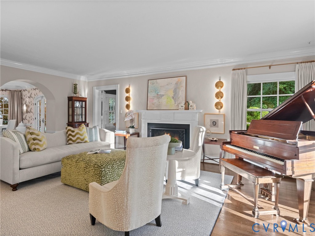 1 Greenway Lane, Hampton Gardens, Richmond, VA 23226