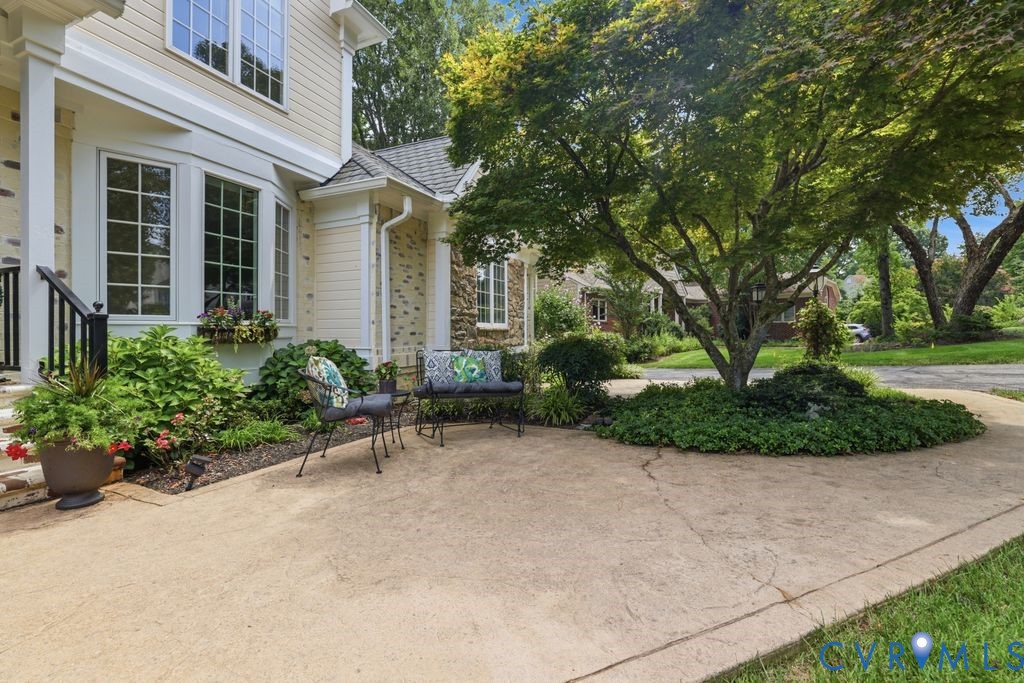 8809 Merseyside Lane, Chesterfield, VA 23832