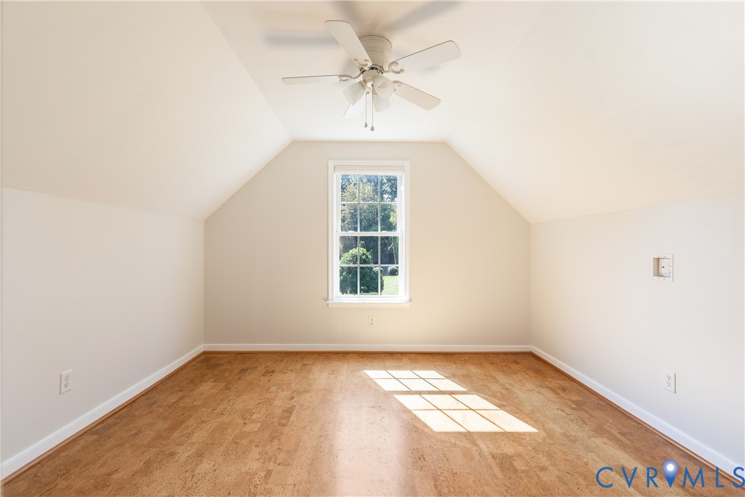 Above garage 5th bonus room