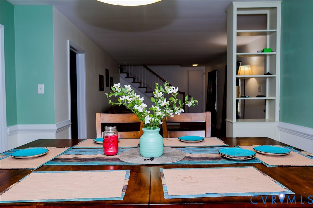 Wood-finish with built-in shelving. Wood-finish with built-in shelving.