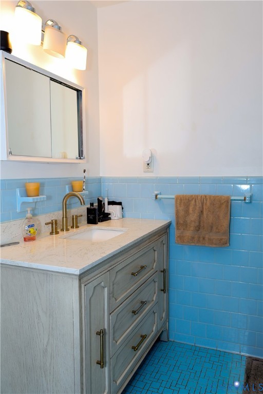 Second Floor Bathroom