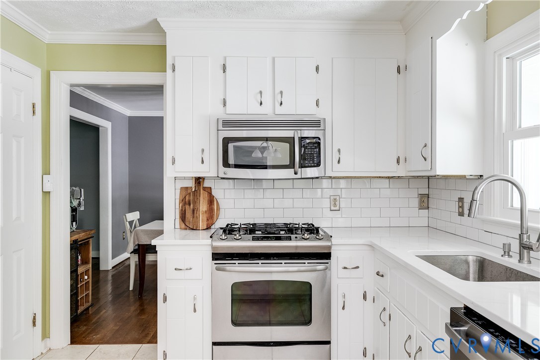 1107 Royal Ridge Road, Midlothian, VA 23114