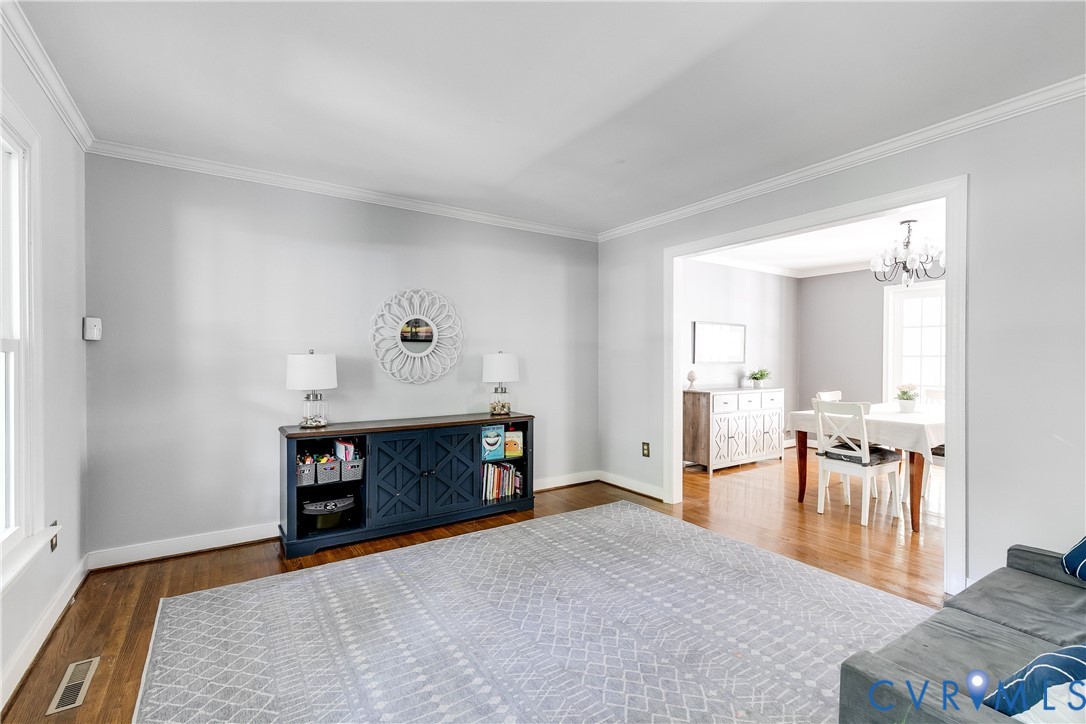 1107 Royal Ridge Road, Midlothian, VA 23114