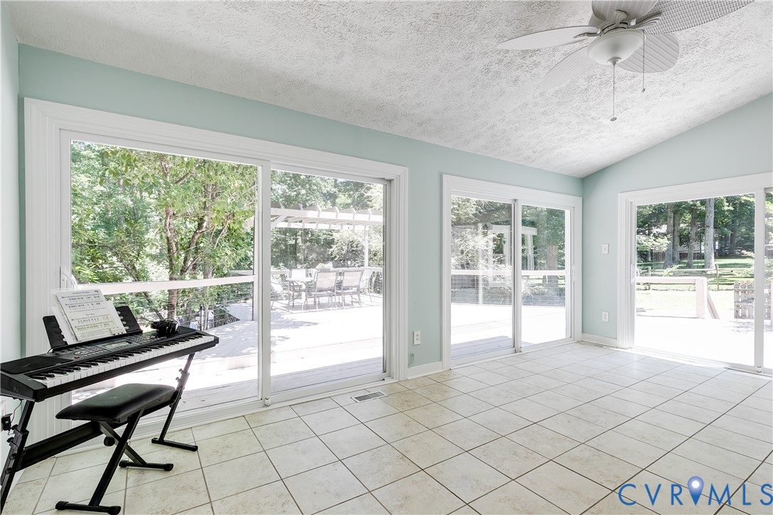 1107 Royal Ridge Road, Midlothian, VA 23114
