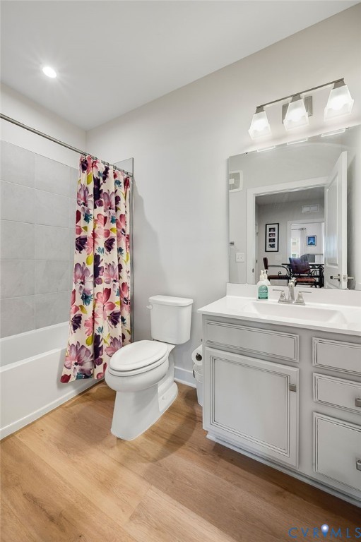 6601 Citory Way, #204, Greenwich Walk, Moseley, VA 23120