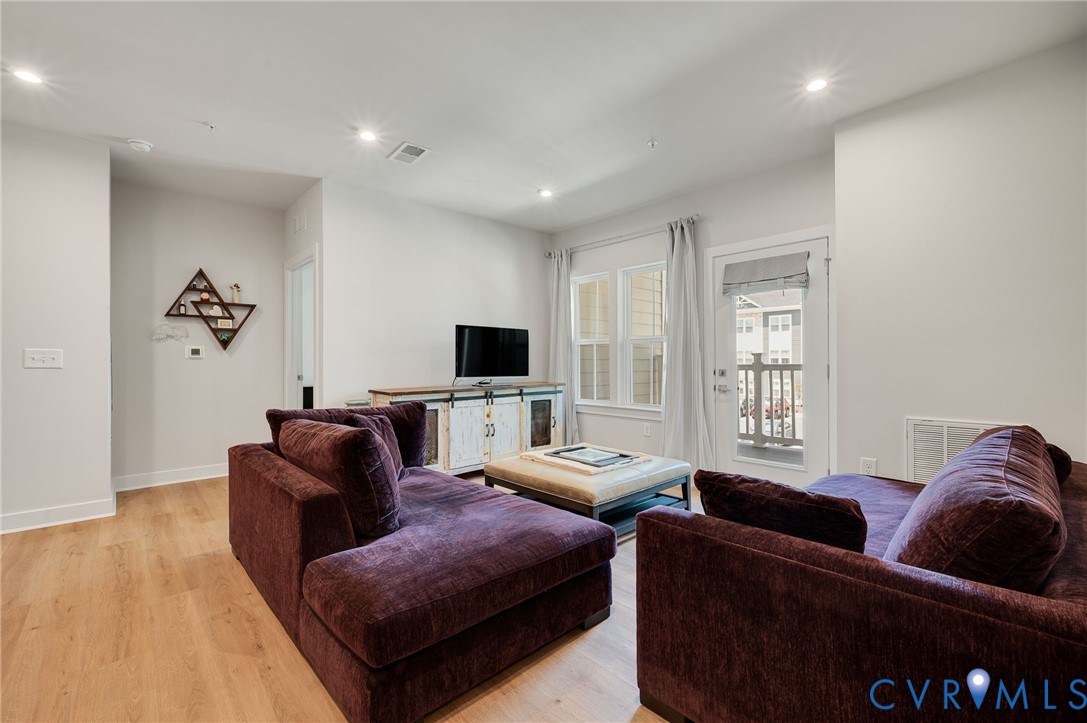 6601 Citory Way, #204, Greenwich Walk, Moseley, VA 23120 6601 Citory Way, #204, Greenwich Walk, Moseley, VA 23120