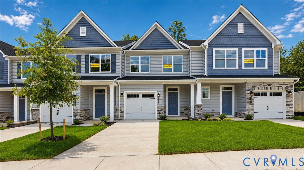This home is MOVE-IN READY! The photo represents the actual home. This home is MOVE-IN READY! The photo represents the actual home.
