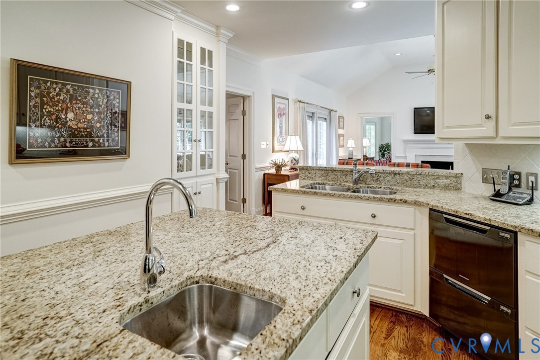 7 E Square Lane, Randolph Square, Richmond, VA 23238