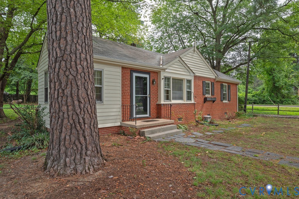 9000 Sparrow Drive, Henrico, VA 23229