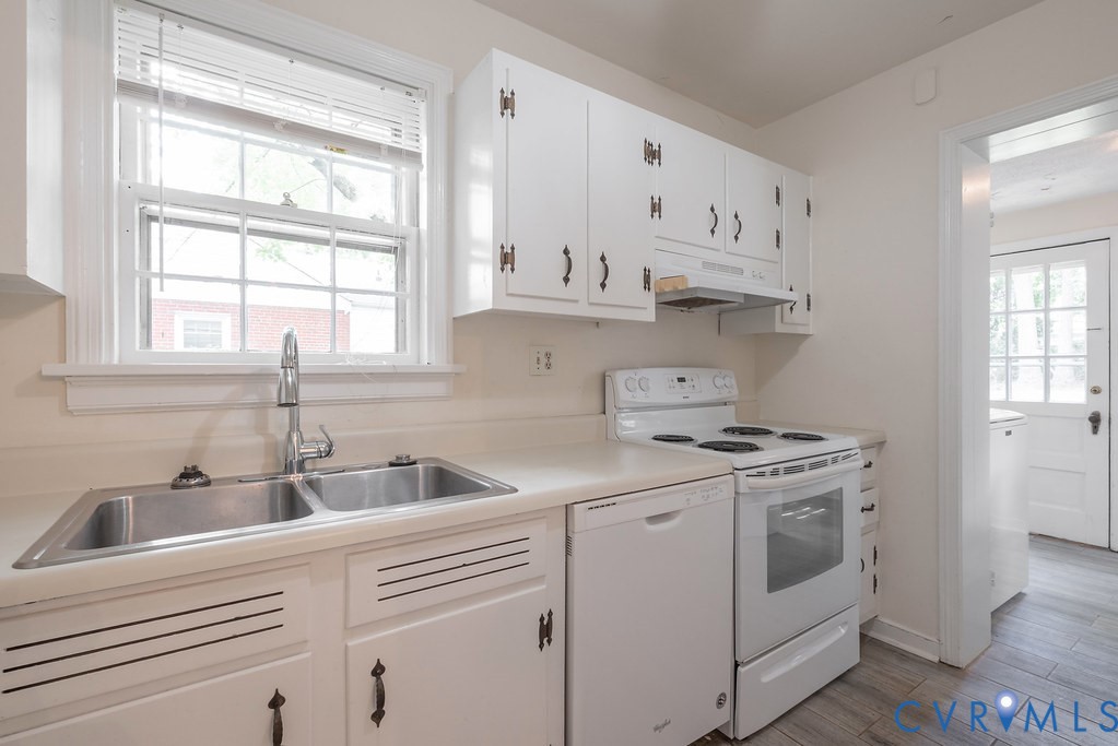 9000 Sparrow Drive, Henrico, VA 23229