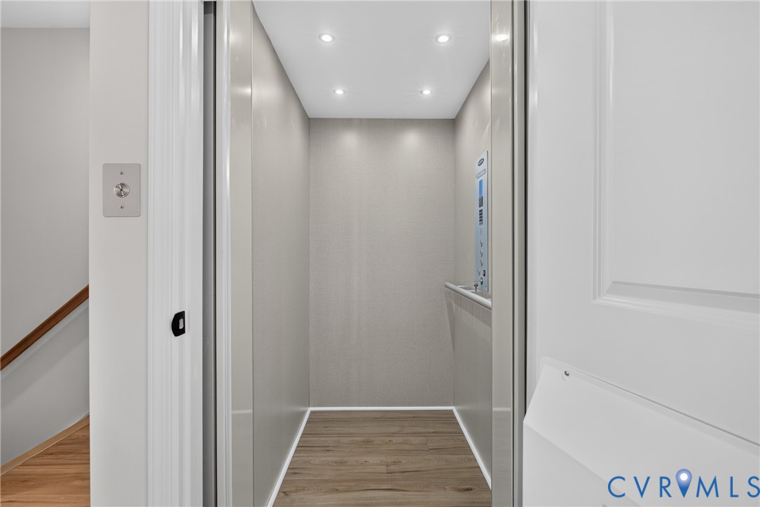 6545 Hardee Haven Place, Midlothian, VA 23112