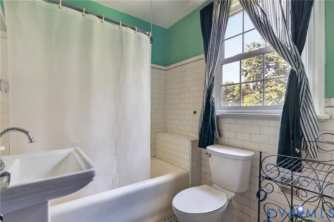 5512 Hawthorne Avenue, Richmond, VA 23227