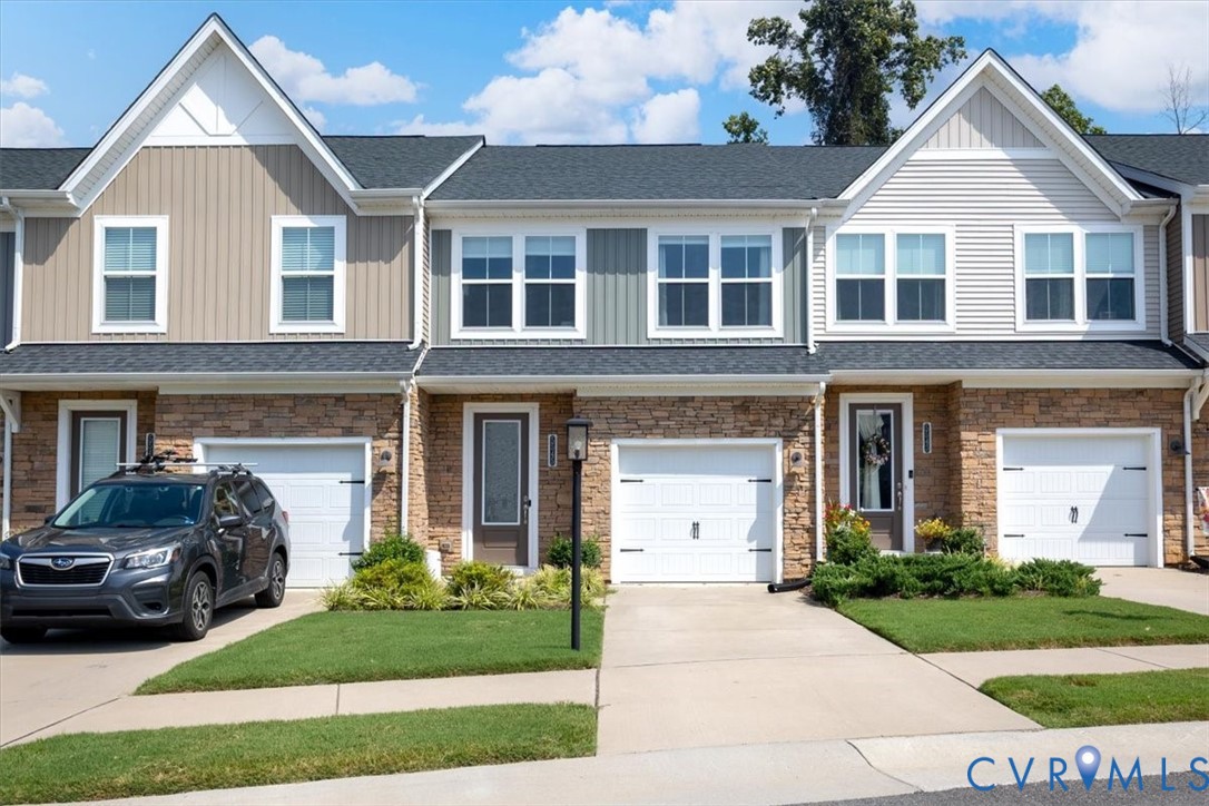 5545 Wenrich Drive, Richmond, VA 23227 5545 Wenrich Drive, Richmond, VA 23227