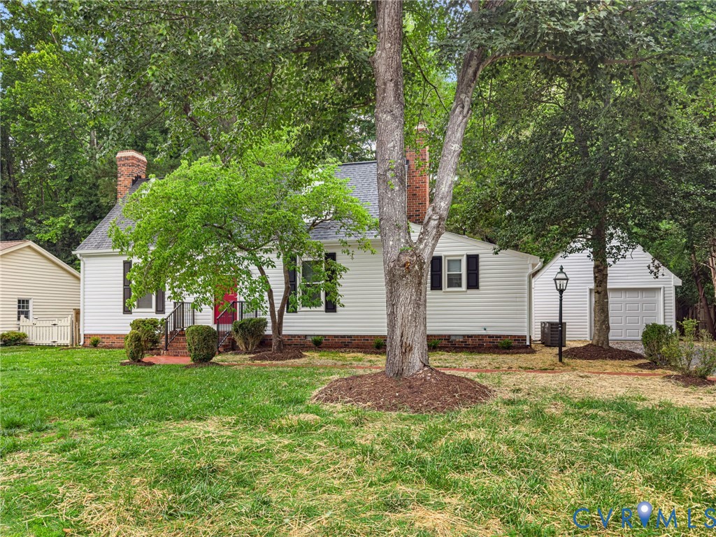 422 Nottingham Drive, Colonial Heights, VA 23834