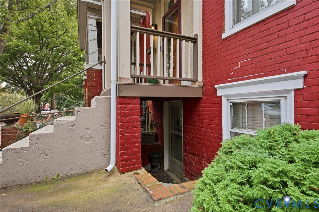 View of exterior basement entry