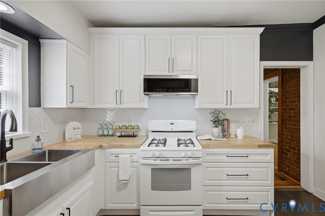 209 W Clay Street, Jackson Ward, Richmond, VA 23220