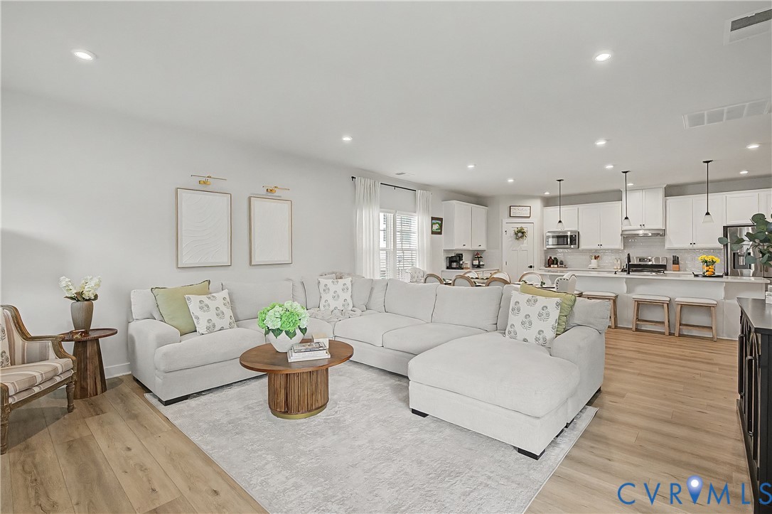 6266 Sheehan Crossing, Charleston Club, Moseley, VA 23120