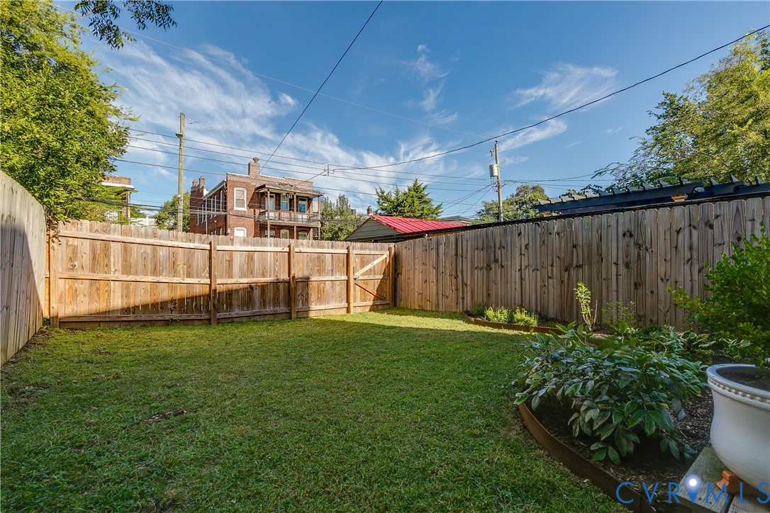 512 N 33rd Street, Richmond, VA 23223