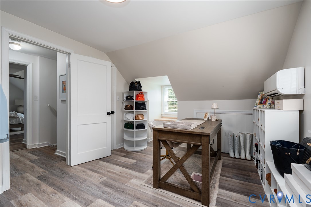 1204 Maywood Road, Beverly Hills, Henrico, VA 23229