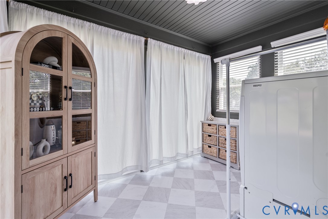 1204 Maywood Road, Beverly Hills, Henrico, VA 23229