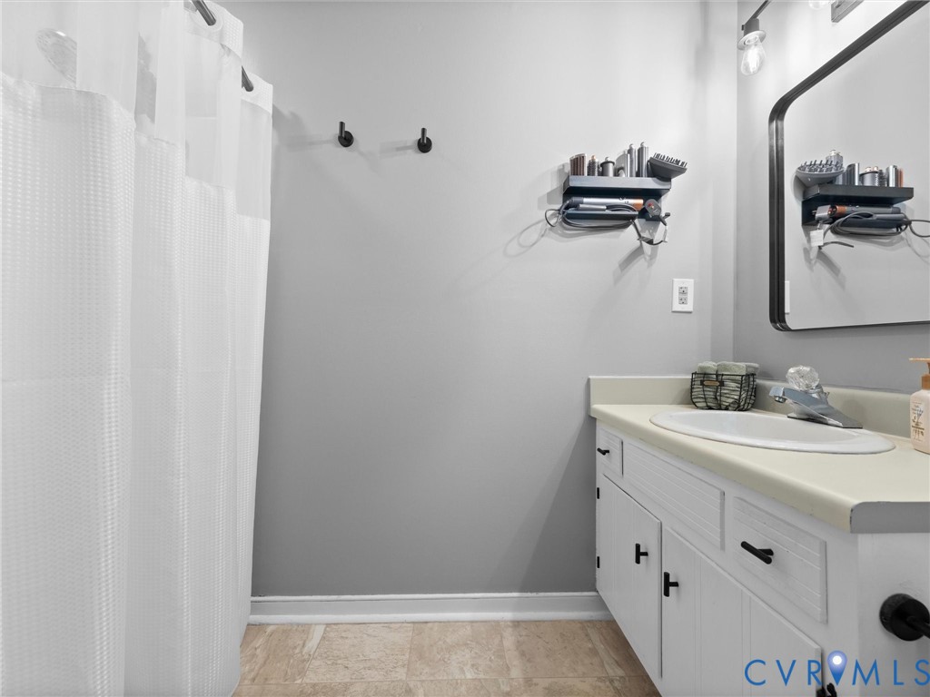 8212 Stone River Court, Chesterfield, VA 23235