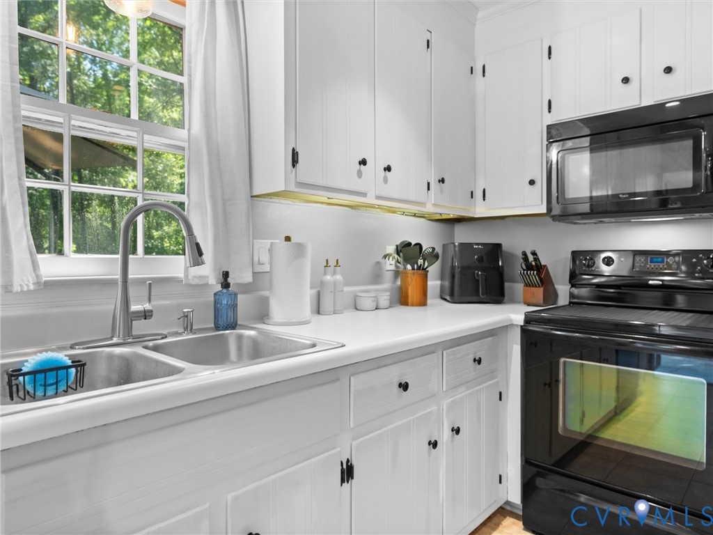 8212 Stone River Court, Chesterfield, VA 23235