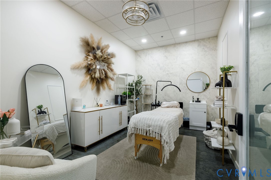 1921 W Cary Street, Richmond, VA 23220