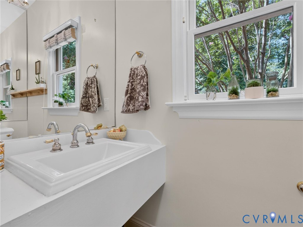 Half Bath off of 1st floor Laundry Room