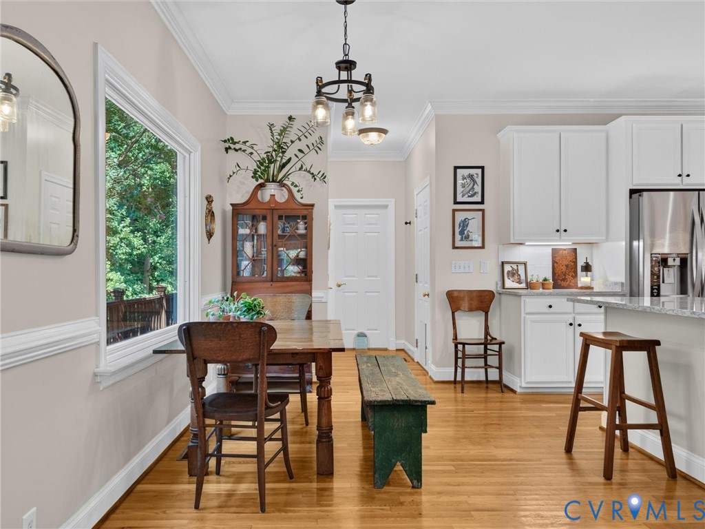 Breakfast nook