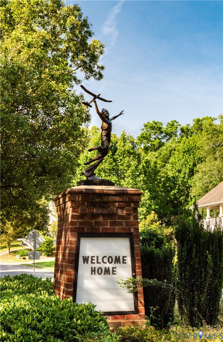 Welcome home to one of Chesterfield's most sought after communities!
