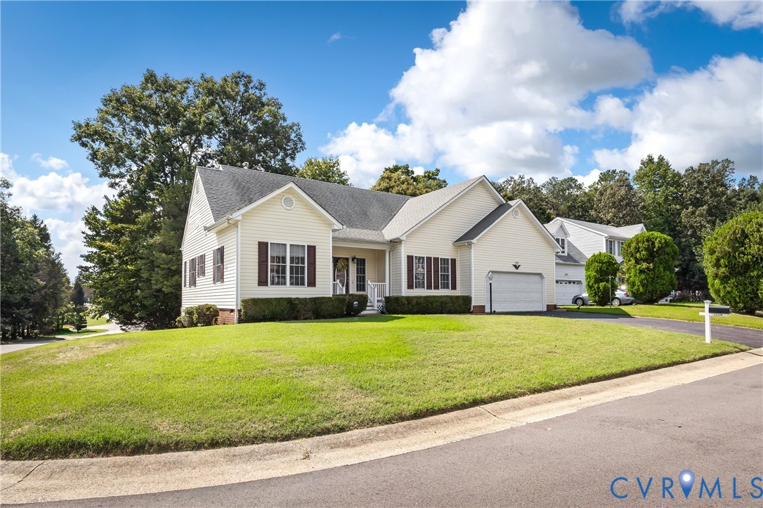 11124 Sweetbay Arbor Place, Chester, VA 23831