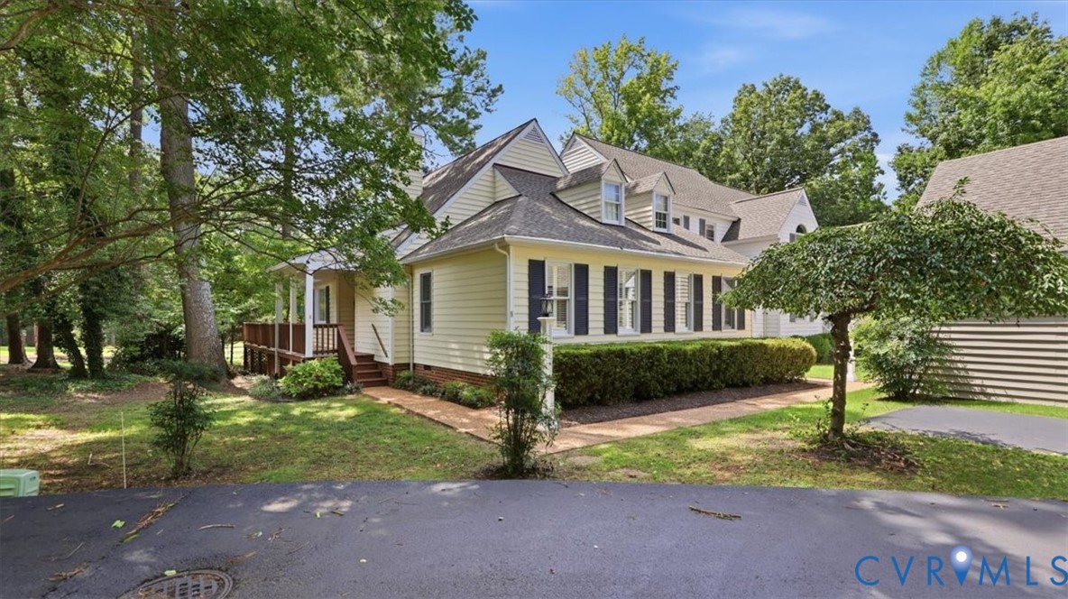 8 Muirfield Green Lane, Brandermill, Midlothian, VA 23112